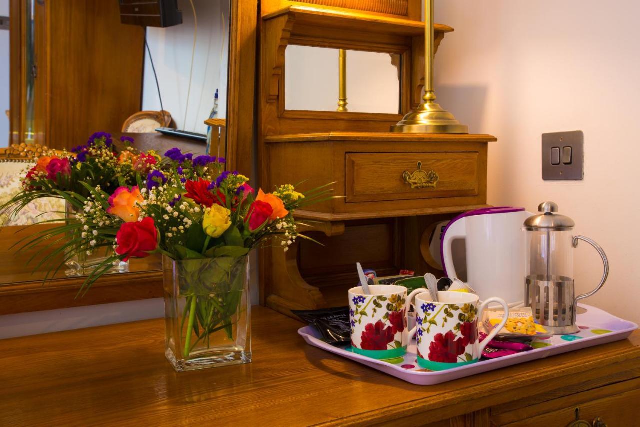 The Islay Hotel 4*